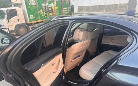BMW 5 серия, 2012 год, 1 800 000 рублей, 6 фотография