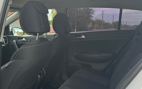 KIA Sportage IV рестайлинг, 2019 год, 2 570 000 рублей, 3 фотография