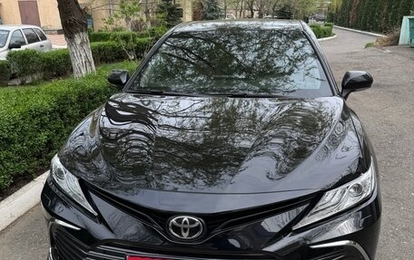 Toyota Camry, 2021 год, 3 100 000 рублей, 1 фотография