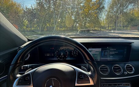 Mercedes-Benz E-Класс, 2017 год, 3 150 000 рублей, 8 фотография