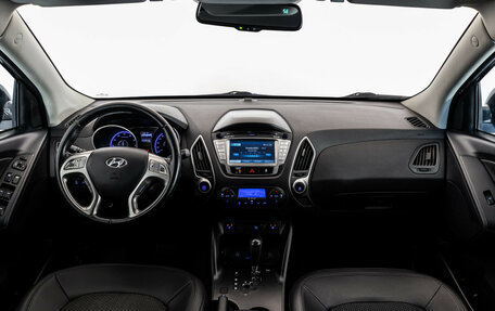 Hyundai ix35 I рестайлинг, 2011 год, 1 149 000 рублей, 10 фотография