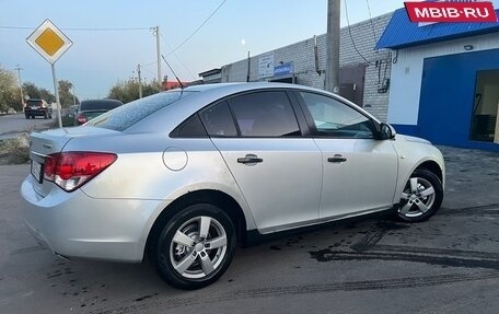 Chevrolet Cruze II, 2010 год, 425 000 рублей, 8 фотография