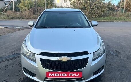 Chevrolet Cruze II, 2010 год, 425 000 рублей, 5 фотография