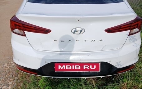Hyundai Elantra VI рестайлинг, 2019 год, 1 350 000 рублей, 4 фотография