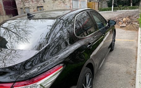 Toyota Camry, 2021 год, 3 100 000 рублей, 4 фотография