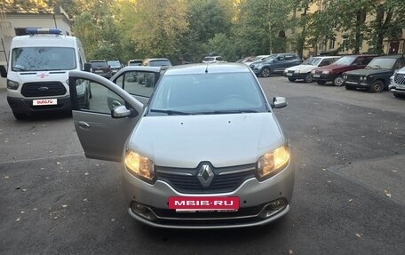 Renault Logan II, 2014 год, 1 050 000 рублей, 2 фотография