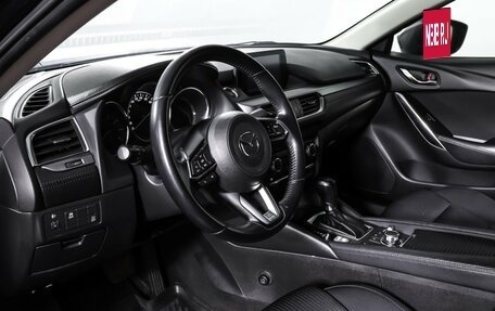 Mazda 6, 2018 год, 1 780 000 рублей, 15 фотография