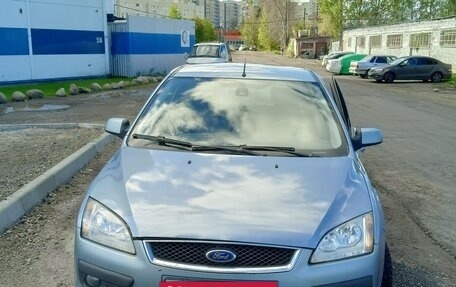 Ford Focus II рестайлинг, 2005 год, 333 000 рублей, 2 фотография