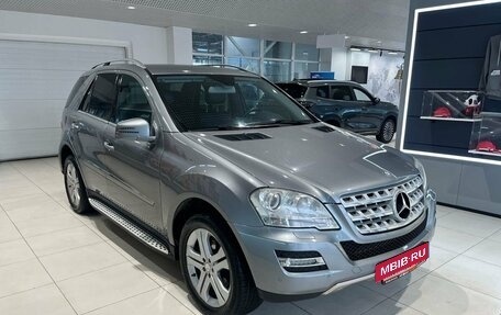 Mercedes-Benz M-Класс, 2011 год, 1 599 000 рублей, 3 фотография