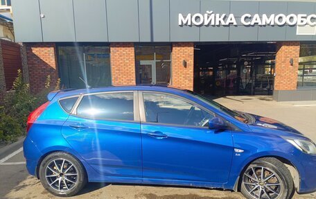 Hyundai Solaris II рестайлинг, 2012 год, 730 000 рублей, 4 фотография