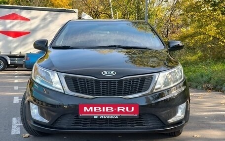 KIA Rio III рестайлинг, 2011 год, 950 000 рублей, 18 фотография