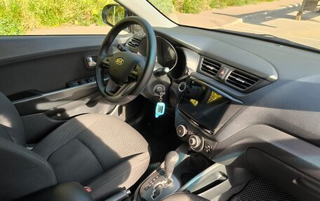 KIA Rio III рестайлинг, 2011 год, 950 000 рублей, 20 фотография