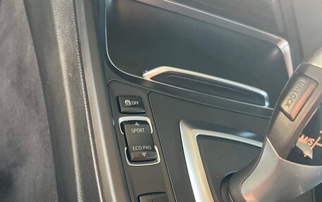 BMW 3 серия, 2016 год, 2 200 000 рублей, 19 фотография