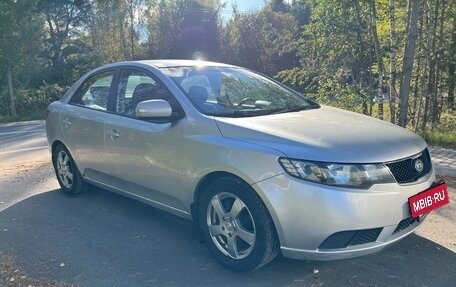 KIA Cerato III, 2010 год, 675 000 рублей, 5 фотография
