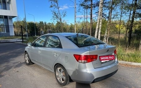 KIA Cerato III, 2010 год, 675 000 рублей, 3 фотография
