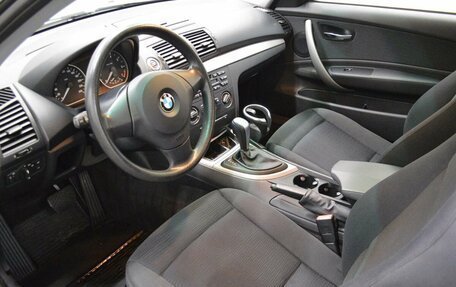 BMW 1 серия, 2011 год, 650 000 рублей, 10 фотография