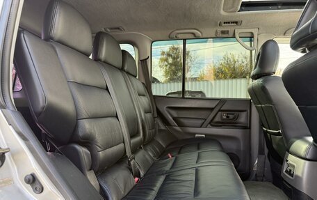 Mitsubishi Montero III, 2002 год, 784 000 рублей, 7 фотография