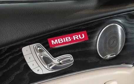 Mercedes-Benz E-Класс, 2017 год, 3 094 100 рублей, 8 фотография