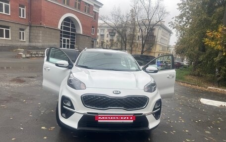 KIA Sportage IV рестайлинг, 2019 год, 2 000 000 рублей, 19 фотография