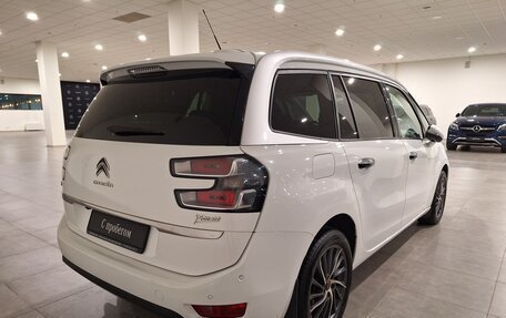 Citroen C4 Picasso II рестайлинг, 2017 год, 1 200 000 рублей, 2 фотография