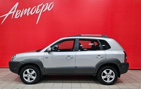 Hyundai Tucson III, 2008 год, 925 000 рублей, 2 фотография