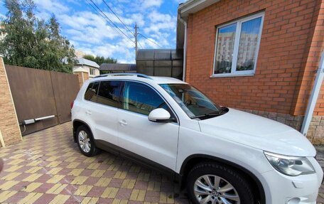 Volkswagen Tiguan I, 2010 год, 1 250 000 рублей, 4 фотография