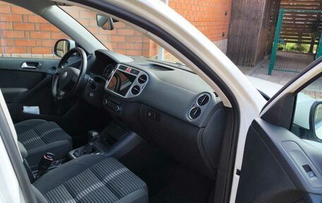 Volkswagen Tiguan I, 2010 год, 1 250 000 рублей, 9 фотография