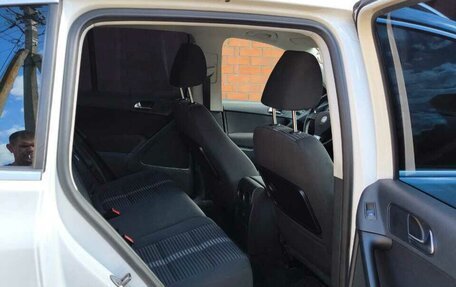 Volkswagen Tiguan I, 2010 год, 1 250 000 рублей, 8 фотография