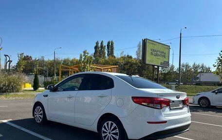 KIA Rio III рестайлинг, 2017 год, 990 000 рублей, 4 фотография