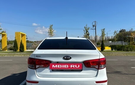 KIA Rio III рестайлинг, 2017 год, 990 000 рублей, 13 фотография