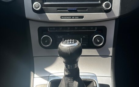 Volkswagen Passat B6, 2010 год, 1 640 000 рублей, 26 фотография