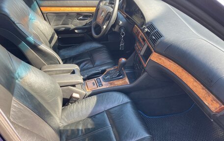 BMW 5 серия, 1998 год, 820 000 рублей, 11 фотография