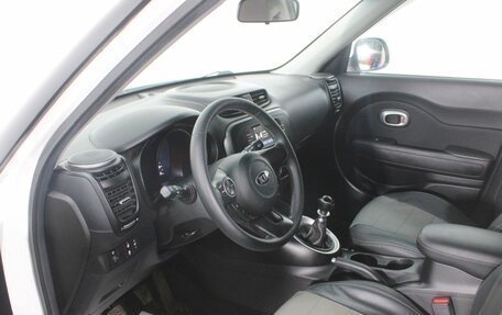 KIA Soul II рестайлинг, 2018 год, 1 290 000 рублей, 17 фотография