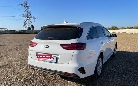KIA cee'd III, 2021 год, 1 659 000 рублей, 3 фотография