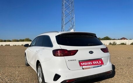 KIA cee'd III, 2021 год, 1 659 000 рублей, 4 фотография