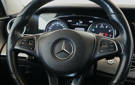 Mercedes-Benz E-Класс, 2017 год, 1 995 000 рублей, 9 фотография