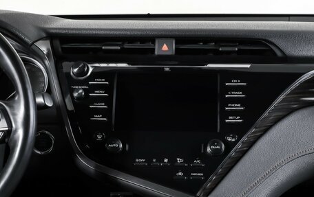 Toyota Camry, 2018 год, 2 599 000 рублей, 14 фотография