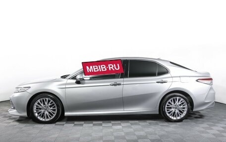 Toyota Camry, 2018 год, 2 599 000 рублей, 8 фотография