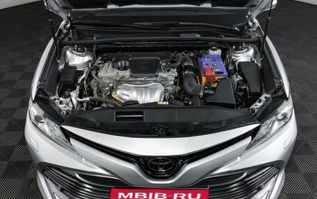 Toyota Camry, 2018 год, 2 599 000 рублей, 9 фотография