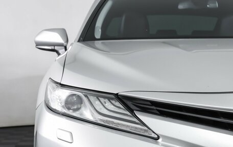 Toyota Camry, 2018 год, 2 599 000 рублей, 24 фотография