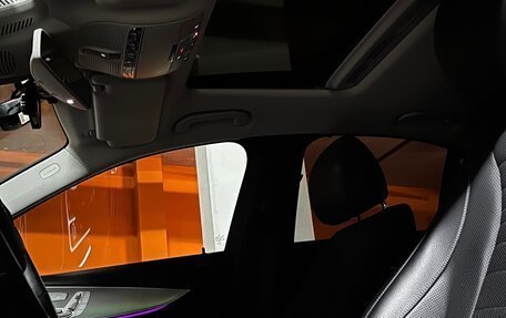 Mercedes-Benz E-Класс, 2020 год, 4 460 000 рублей, 21 фотография