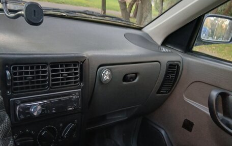 Volkswagen Polo III рестайлинг, 1999 год, 135 000 рублей, 2 фотография
