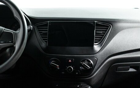 Hyundai Solaris II рестайлинг, 2018 год, 1 049 700 рублей, 14 фотография