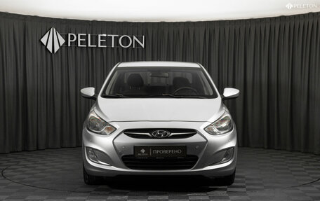 Hyundai Solaris II рестайлинг, 2011 год, 870 000 рублей, 3 фотография