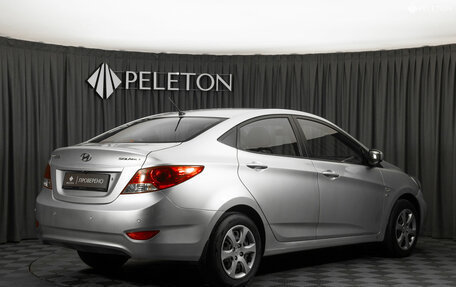 Hyundai Solaris II рестайлинг, 2011 год, 870 000 рублей, 4 фотография