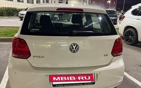 Volkswagen Polo VI (EU Market), 2011 год, 750 000 рублей, 4 фотография