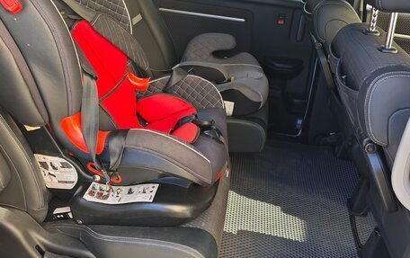 Honda Stepwgn IV, 2017 год, 2 350 000 рублей, 21 фотография