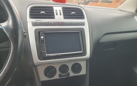 Volkswagen Polo VI (EU Market), 2015 год, 785 000 рублей, 7 фотография