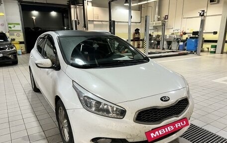 KIA cee'd III, 2014 год, 1 059 000 рублей, 2 фотография