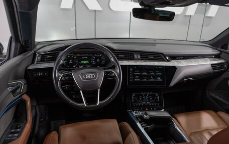 Audi e-tron I, 2021 год, 6 179 000 рублей, 8 фотография
